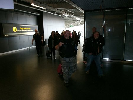 PA070100